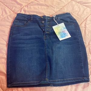Jean skirt